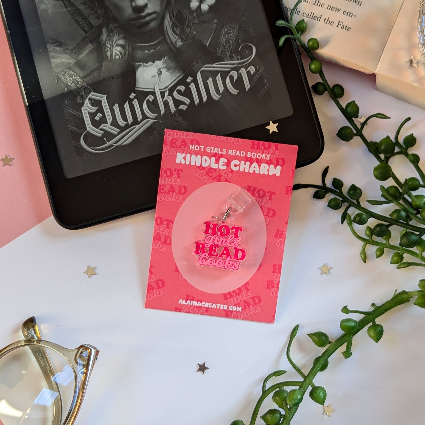 Hot Girls Read Books Kindle Charm