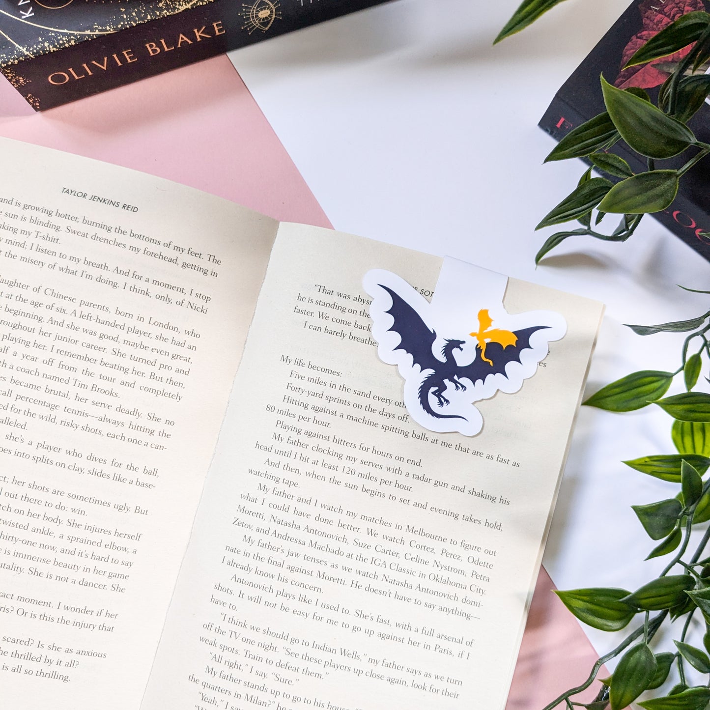 Fourth Wing Dragons Magnetic Die-Cut Bookmark