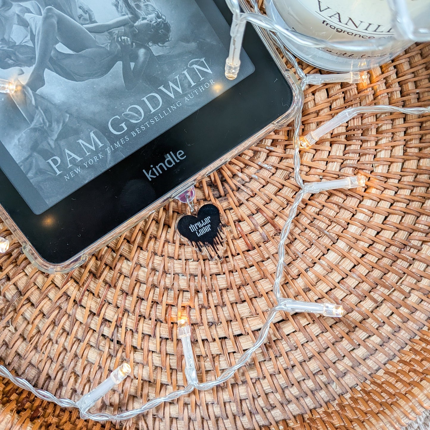 Thriller Lover Kindle Charm