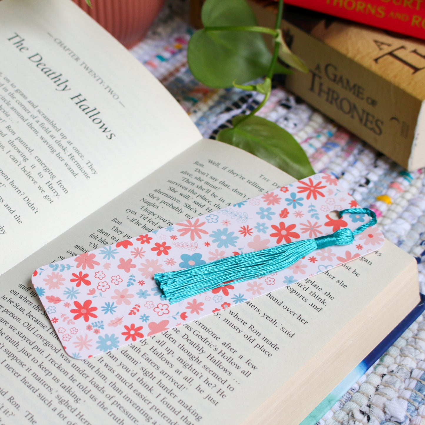 Cute Floral Print Bookmark With Tassel