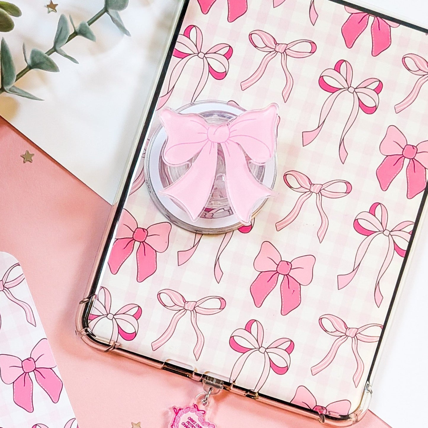 Pink bow Magnetic Kindle/Phone Grip