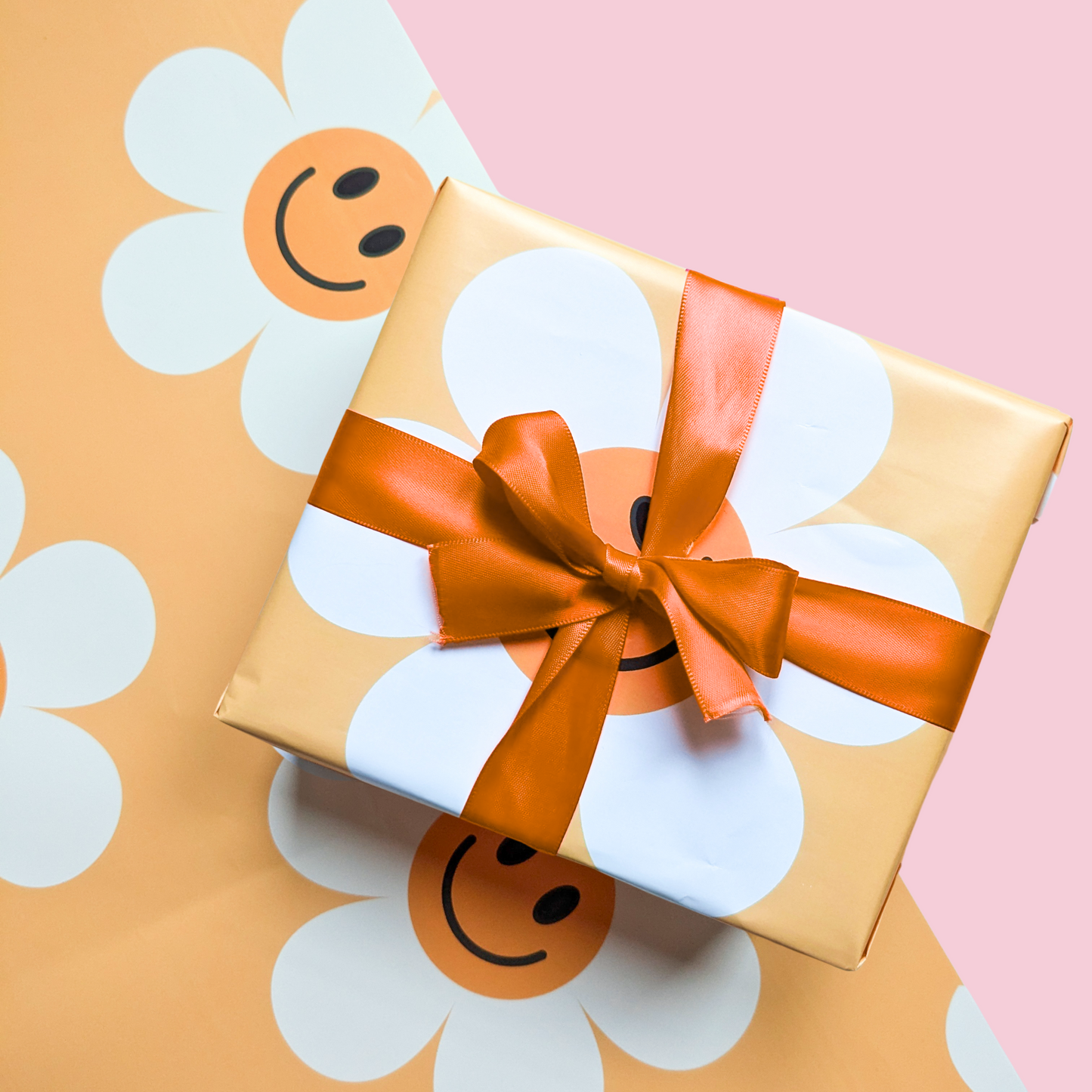 Smiley Flower Gift Wrap