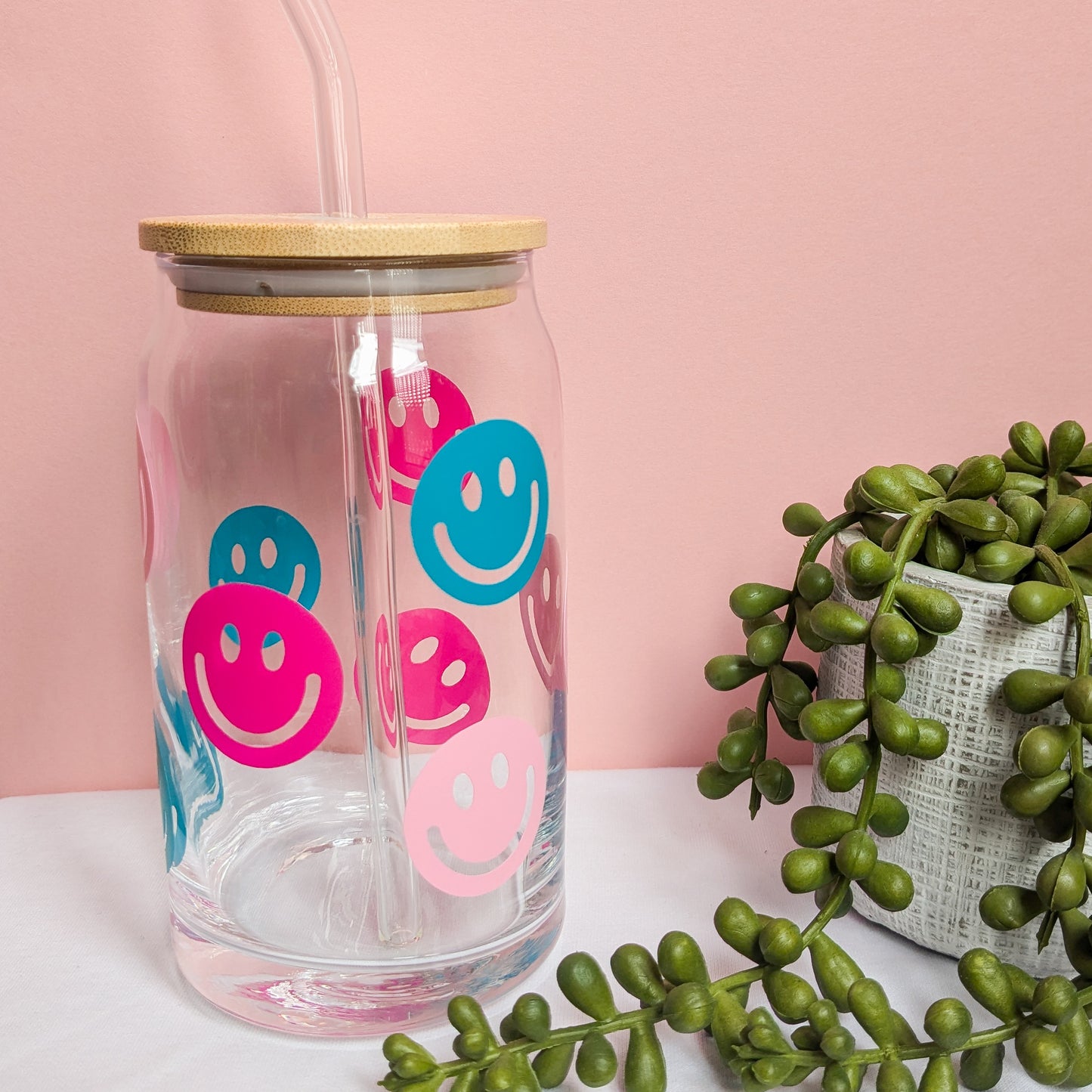 Smiley Face Design Glass Can Cup