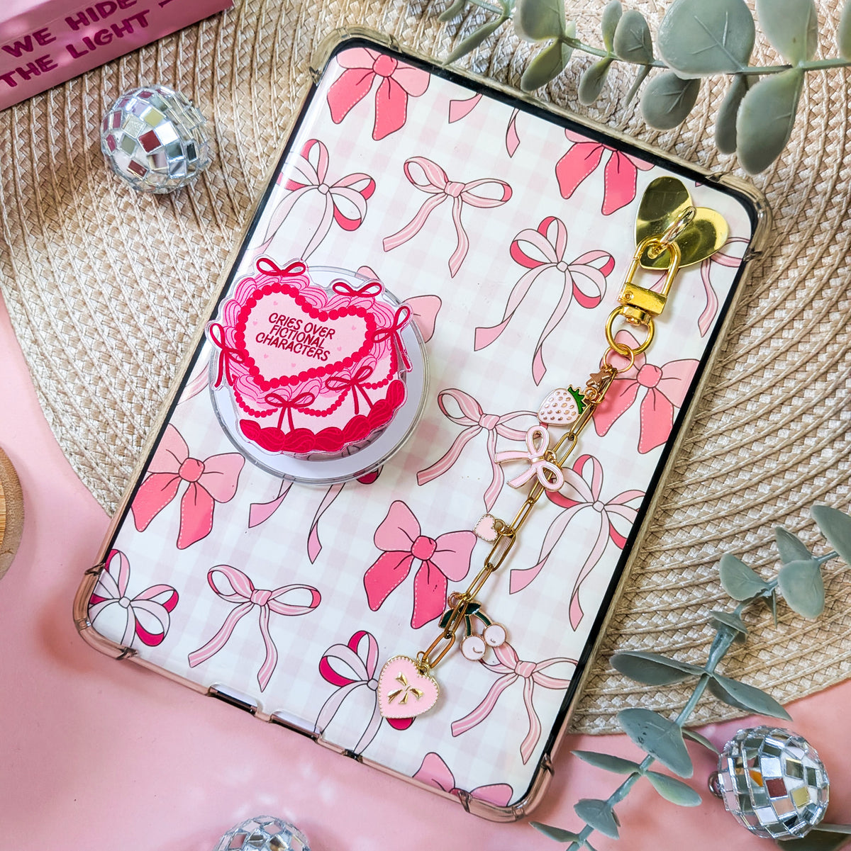 Cute Coquette Kindle Chain Charm